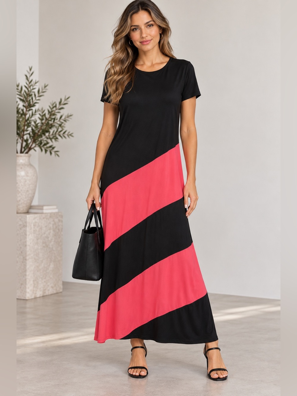 Sami & Jo Colorblock Maxi Dress – Black & Coral Pink Small